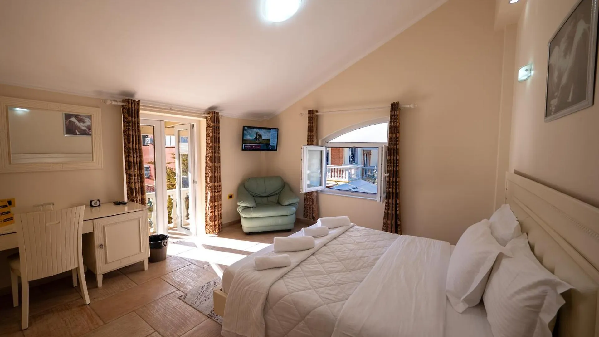 Olimpic Hotel Tirana 4*,  Albania