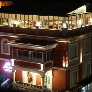 Boutique Restaurant Gloria **** Tirana
